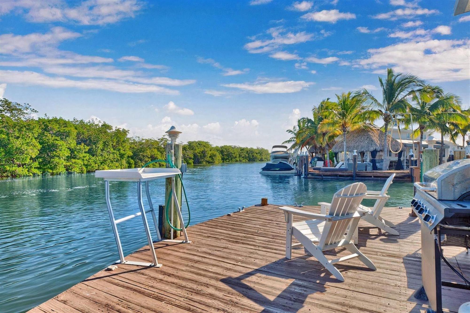 Tiny Home On Waterfront, Bay Views, Deck, Pool Jewfish Chambre photo
