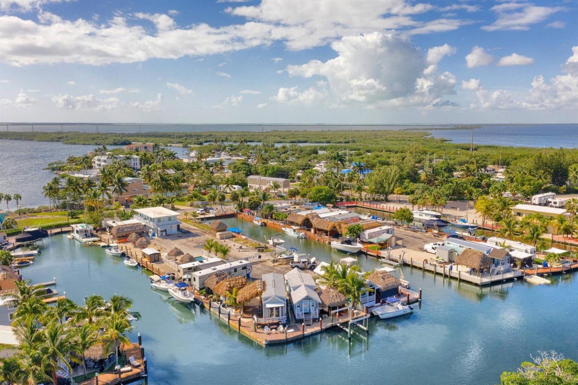 Tiny Home On Waterfront, Bay Views, Deck, Pool Jewfish Chambre photo