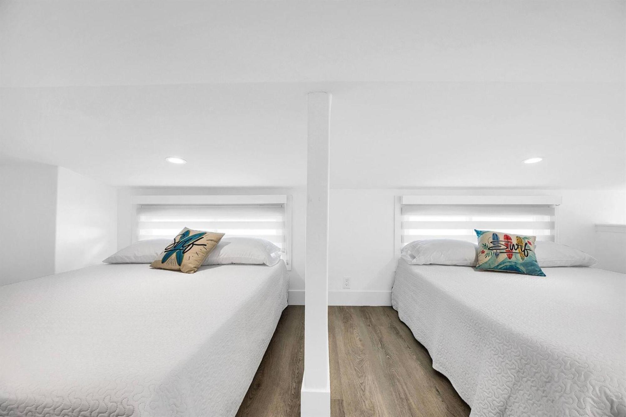 Tiny Home On Waterfront, Bay Views, Deck, Pool Jewfish Chambre photo