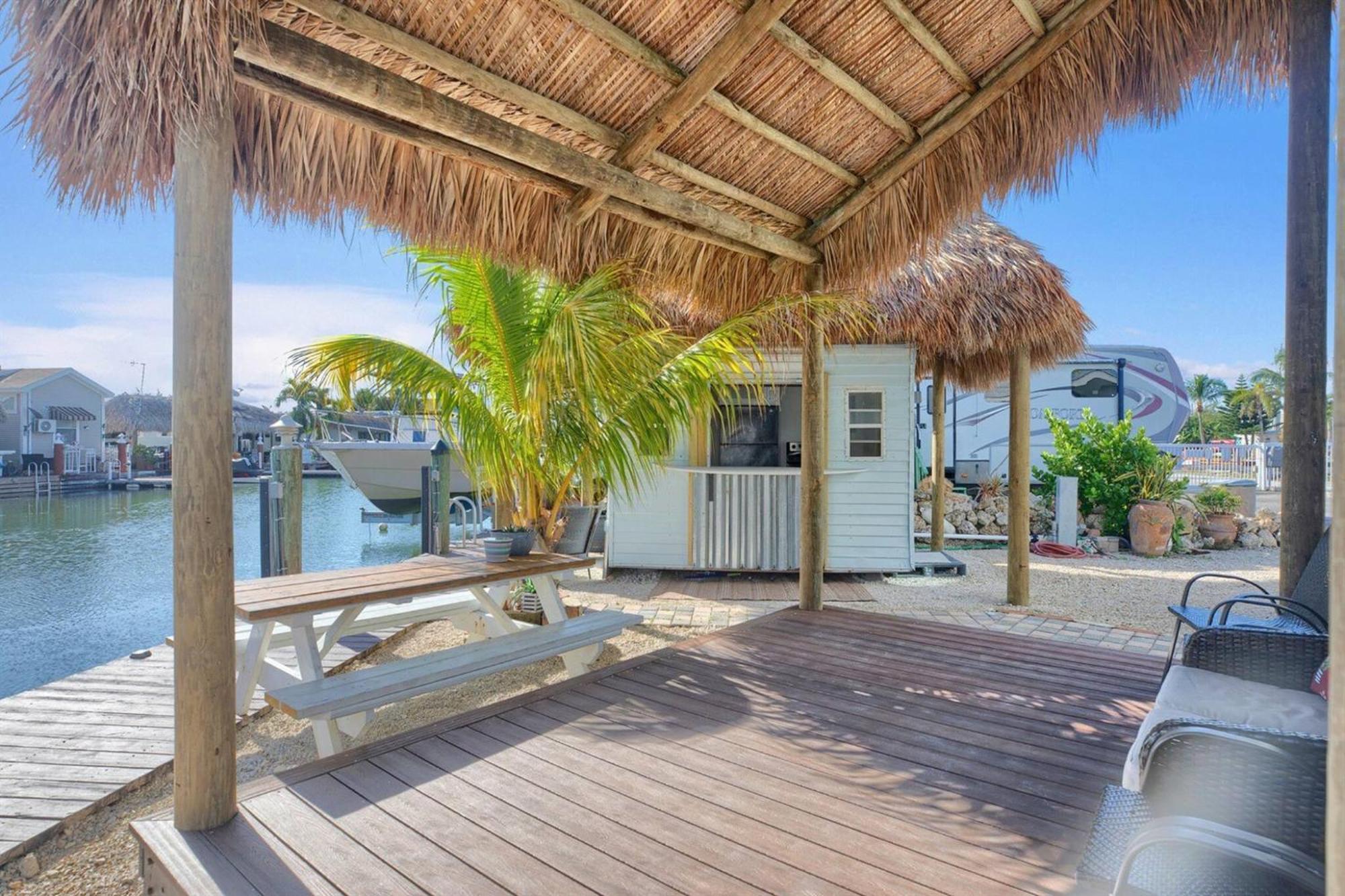 Tiny Home On Waterfront, Bay Views, Deck, Pool Jewfish Chambre photo