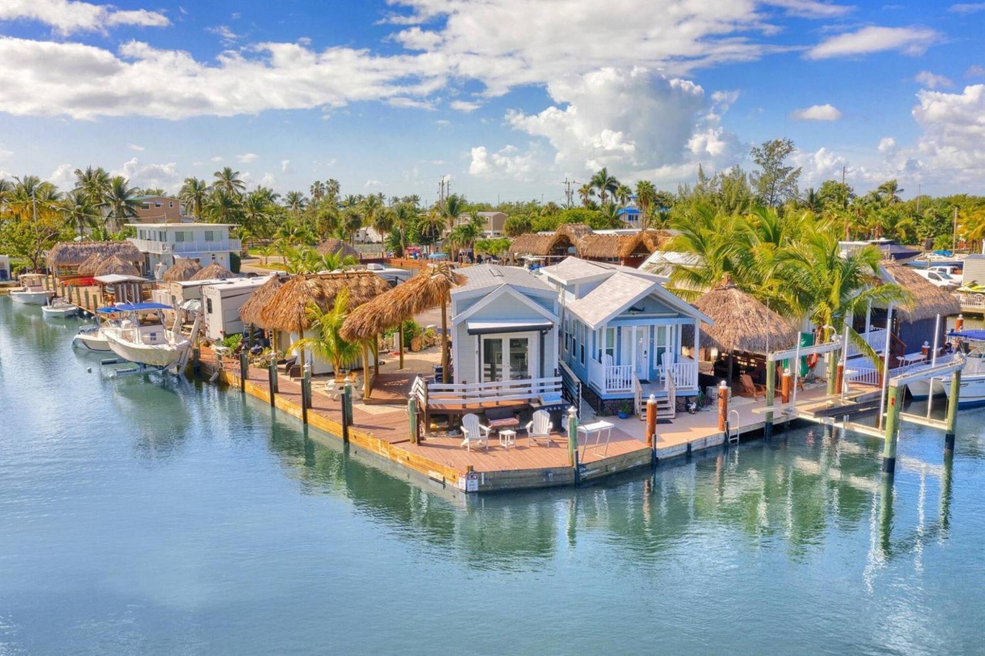Tiny Home On Waterfront, Bay Views, Deck, Pool Jewfish Chambre photo